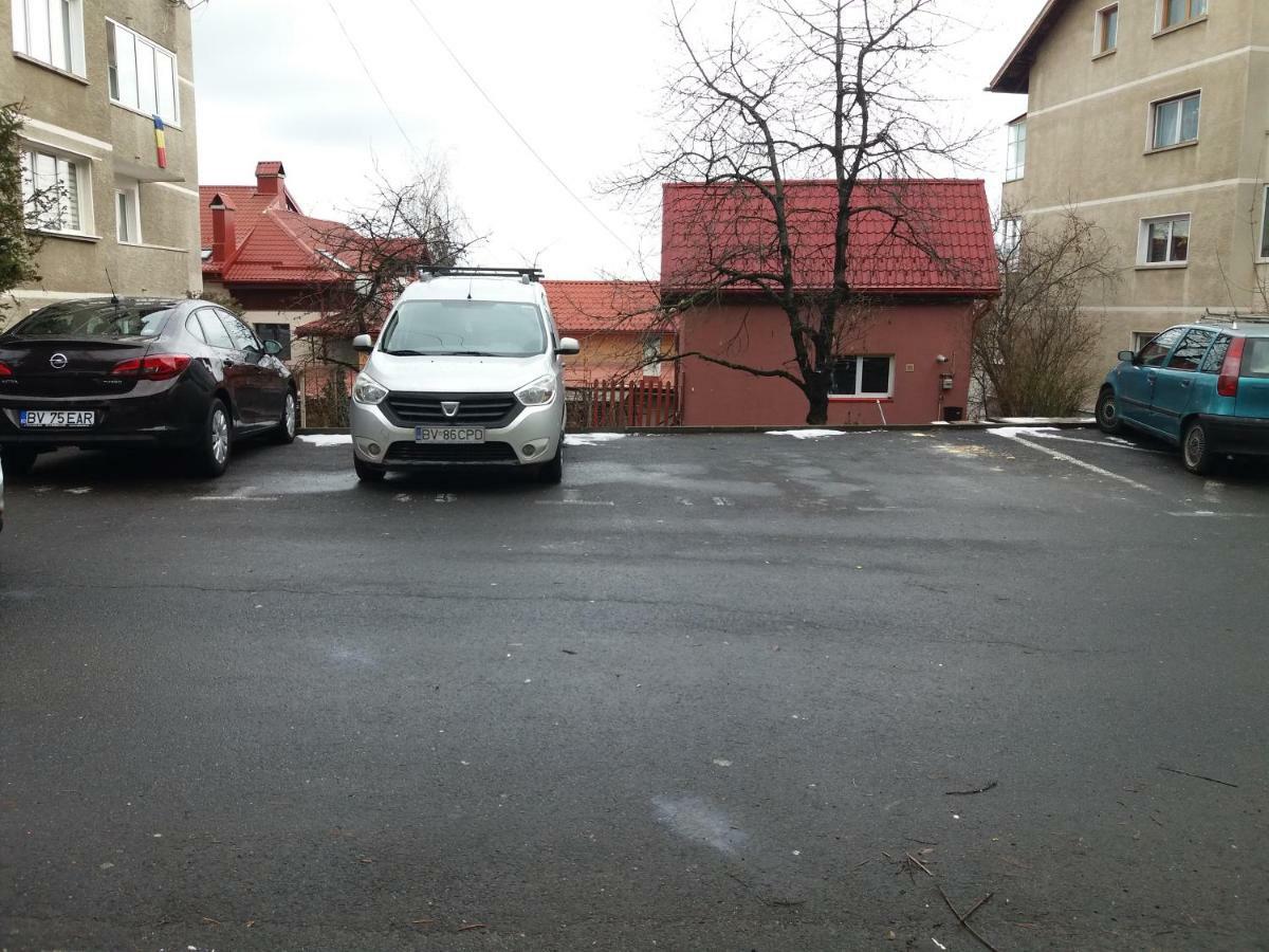 Central Attic Apartment Brasov Exterior photo